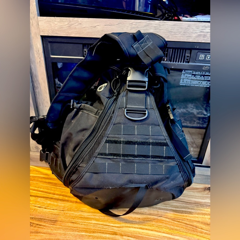 Maxpedition Monsoon Gearslinger Tactical Sling Gear Pack - Black